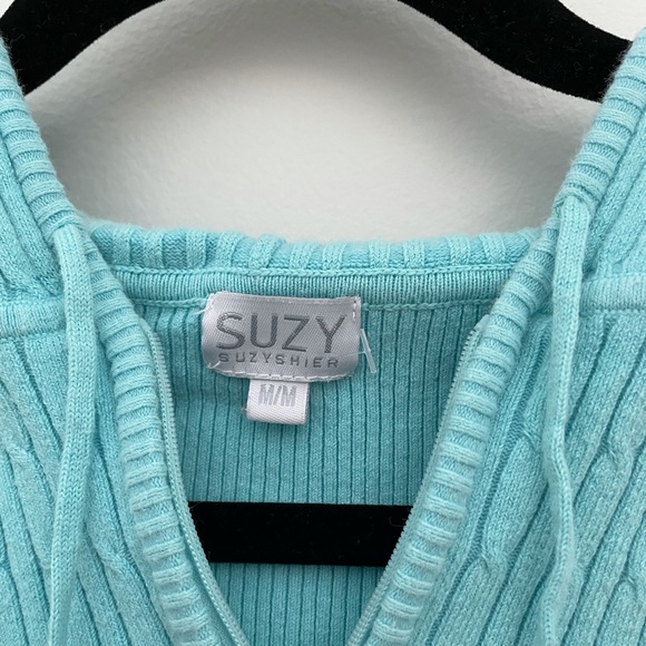 Suzy Shier knit zip up - Picture 3 of 4